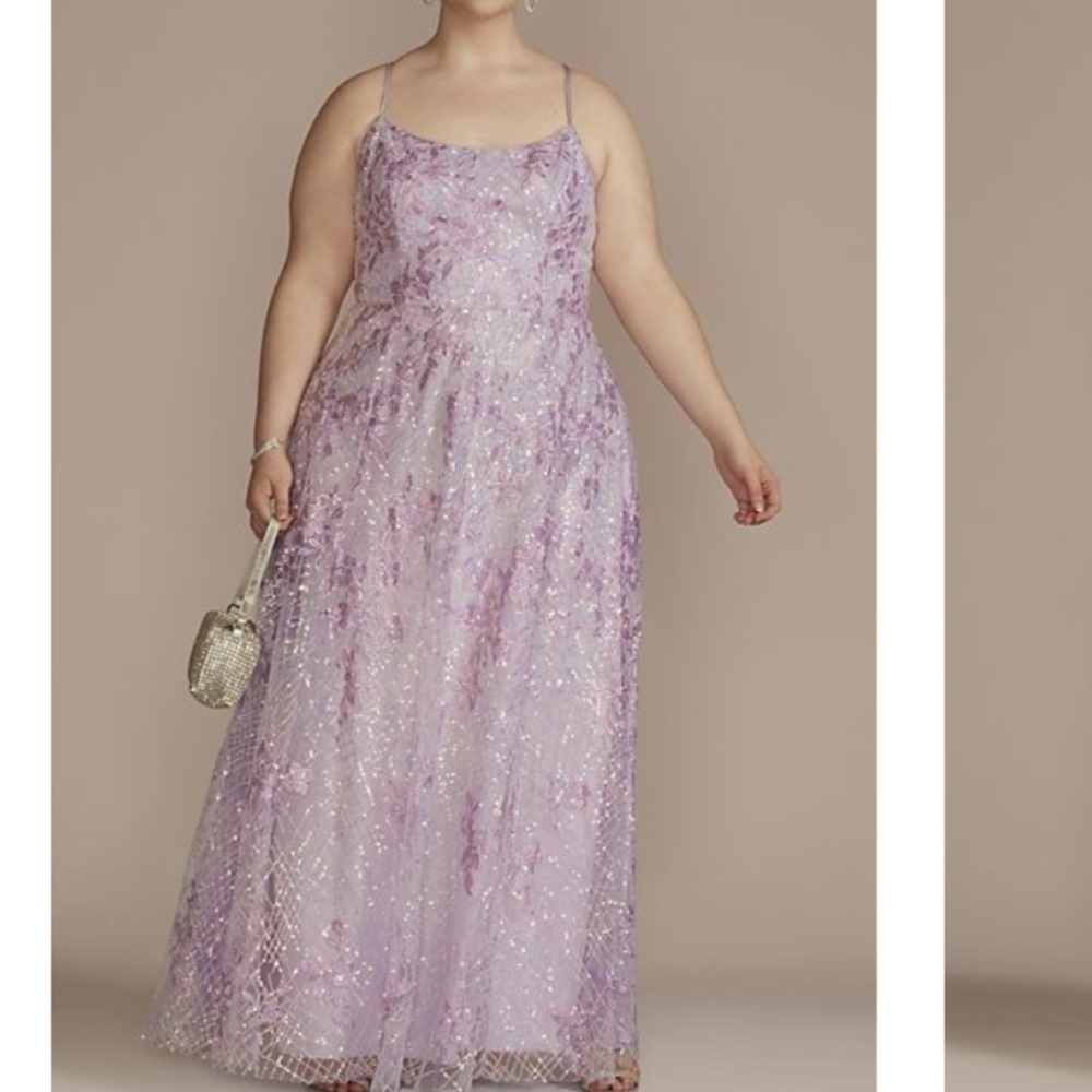 NWT Sequin Floral Embroidered Dress